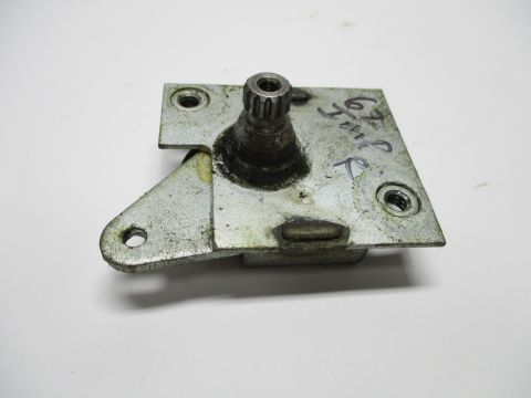 Right interior door handle regulator